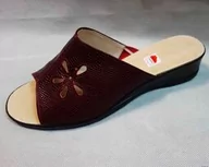 Klapki i japonki damskie - Skórzane KLAPKI bordo szerokie tegosc H 41 - miniaturka - grafika 1