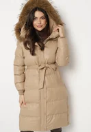 Kurtki damskie - Beżowa Długa Pikowana Kurtka z Kapturem Odpinanym Futerkiem i Paskiem w Talii Serenira - miniaturka - grafika 1