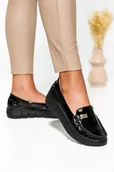 Mokasyny damskie - Czarne mokasyny skórzane damskie lakierowane na platformie ze złotą ozdobą PRODUKT POLSKI Casu 10167 - miniaturka - grafika 1