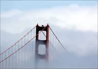 Plakaty - Fog rolls across the Golden Gate Bridge in San Francisco., Carol Highsmith - plakat 42x29,7 cm - miniaturka - grafika 1