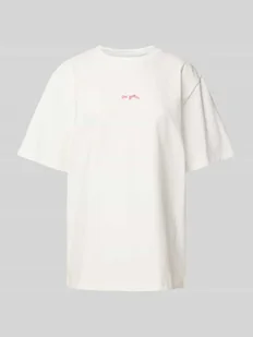 T-shirt o kroju oversized z nadrukiem z logo - Koszulki i topy damskie - miniaturka - grafika 1