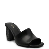 Klapki i japonki damskie - Guess Skórzane klapki YELLA - miniaturka - grafika 1