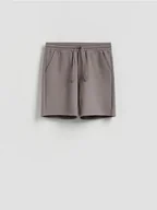 Dresy męskie - Reserved - Strukturalne szorty regular fit - brązowy - miniaturka - grafika 1