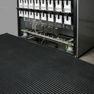 Wykładzina elektroizolacyjna, 1,3 x 5 m - Pozostałe wyposażenie warsztatu - miniaturka - grafika 1