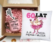 Gadżety dla niej i dla niego - Prezent na 60 urodziny - Zestaw Kubek na 60 urodziny oraz poduszka na 60 urodziny - miniaturka - grafika 1