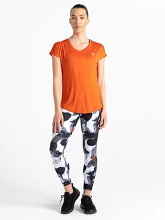 Koszulki sportowe damskie - Dare 2b Koszulka funkcyjna "Vigilant" w kolorze pomarańczowym - grafika 1
