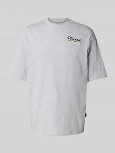 T-shirt o kroju oversized z wyhaftowanym logo model ‘JAIDEN’ - Koszulki męskie - miniaturka - grafika 1