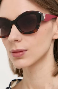 Guess okulary przeciwsłoneczne damskie kolor czerwony - Okulary przeciwsłoneczne - miniaturka - grafika 1