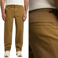 Spodnie męskie - Lee RELAXED CHINO Tumbleweed Chetopa Twill LUŹNE BRĄZOWE CHINOSY W33 L32 - miniaturka - grafika 1