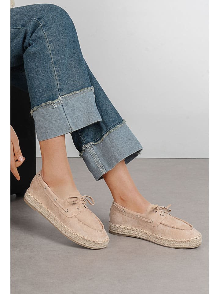 C'M Espadryle w kolorze beżowym