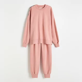Piżamy damskie - Reserved Reserved - Dwuczęściowa piżama Myszka Miki - Różowy - grafika 1