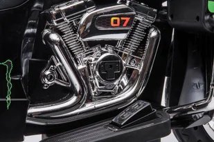 Motor Na Akumulator Trójkołowy Goldwing Czarny - Pojazdy elektryczne dla dzieci - miniaturka - grafika 8