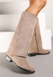 Ciemnobeżowe Kozaki z Imitacji Zamszu na Płaskim Obcasie z Wywiniętą Cholewką Reanilis - Kozaki damskie - miniaturka - grafika 1