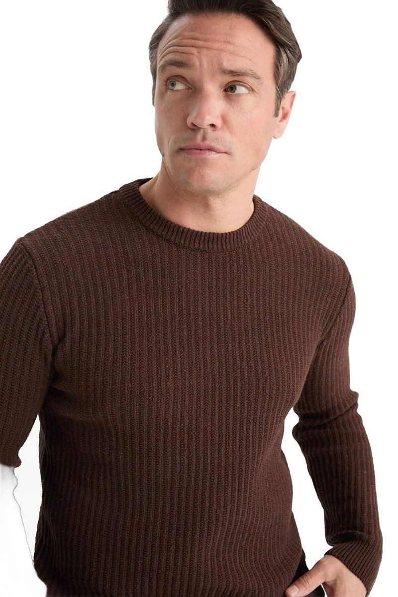 DEFACTO MĘSKI SWETER BRĄZOWY W PRĄŻKI OKRĄGŁY DEKOLT L 5DA