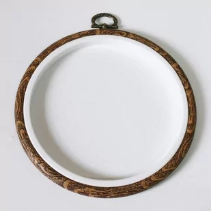 Haft krzyżykowy - Ramkotamborek okrągły śr. 17,5 cm - Pasmanteria - miniaturka - grafika 1