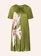 Sukienki - Ted Baker Sukienka Plisowana Ciliras Z Satyny gruen - miniaturka - grafika 1