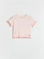 Bluzki dla niemowląt - Reserved - Prążkowany t-shirt z haftem - pastelowy róż - miniaturka - grafika 1
