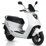 Skutery - Skuter elektryczny IML Yadea C1S Biały - miniaturka - grafika 1