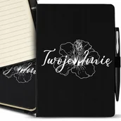 Notesy i bloczki - Personalizowany Notes A5 Czarny + Długopis Kwiat - miniaturka - grafika 1