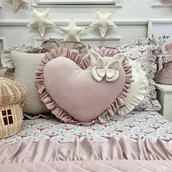 Kołdry i poduszki dla dzieci - Poduszka aksamitna serce z falbanką i motylkiem 12 kolorów - miniaturka - grafika 1