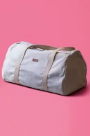 Torby podróżne - Torba podróżna z jasnej plecionej tkaniny - miniaturka - grafika 1