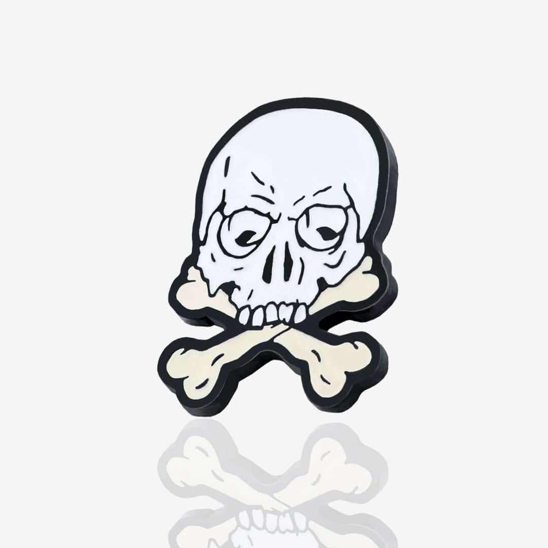 Pins czaszka 