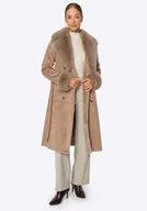 Płaszcze damskie - Dwurzędowy damski płaszcz z futrzanym kołnierzem beżowy - miniaturka - grafika 1