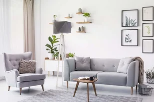 Drewniana lampa podłogowa do salonu w stylu skandynawskim BOMBAJ - Lampy stojące - miniaturka - grafika 1