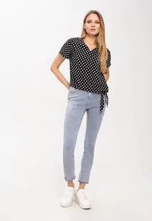 Spodnie damskie - Jasnoniebieskie damskie jeansy Slim Fit, D-KELLY 33 - Volcano - grafika 1