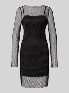 Sukienka casualowa o dopasowanym kroju z efektem siateczki model ‘TORVI’ - Sukienki - miniaturka - grafika 1