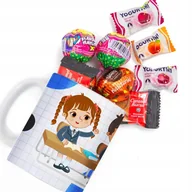 Kubki - Kubek Biały Prezent dla PIERWSZOKLASISTY SŁODYCZE - miniaturka - grafika 1