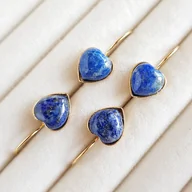Kolczyki - Lapis lazuli kolczyki serca / złota stal chirurgiczna - miniaturka - grafika 1