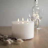 Świece - Świeca Led woskowa filarowa FLAMME potrójna biała 13cm - miniaturka - grafika 1