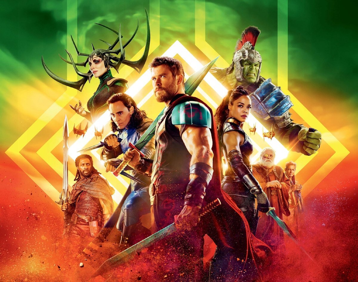 PODKŁADKA POD MYSZ Nadruk 22x18 cm Thor Ragnarok Marvel Avengers Prezent