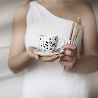 Filiżanki - Ręcznie malowana filiżanka 100 ml espresso ze spodkiem - Czarne kropki ZDOBIONA ZŁOTEM - miniaturka - grafika 1