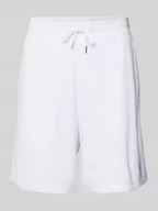 Spodnie sportowe męskie - Szorty z dzianiny dresowej o kroju regular fit z nadrukiem z logo - miniaturka - grafika 1
