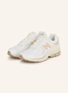 Sneakersy damskie - New Balance Sneakersy 2002r weiss - miniaturka - grafika 1