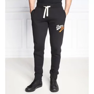 Spodnie męskie - Superdry Spodnie dresowe | Regular Fit - grafika 1