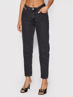 Spodnie damskie - Calvin Klein Jeans Jeansy J20J217833 Czarny Mom Fit - grafika 1
