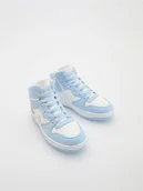 Buty dla dziewczynek - Reserved - Sneakersy za kostkę Cinnamoroll - jasnoniebieski - miniaturka - grafika 1