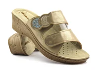 Klapki i japonki damskie - Klapki damskie z paskami na rzep - INBLU 26-75, piaskowe - Inblu - miniaturka - grafika 1