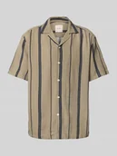 Koszule męskie - Koszula casualowa o luźnym kroju z mieszanki wiskozy - miniaturka - grafika 1