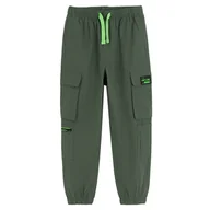 Spodnie i spodenki dla chłopców - Cool Club, Spodnie materiałowe chłopięce, jogger, khaki - miniaturka - grafika 1