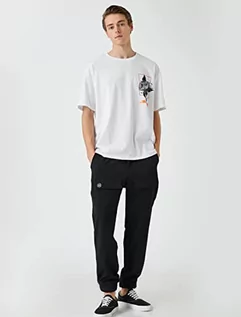 Koszulki męskie - Koton Koszulka męska oversized Far East Printed Crew Neck Short Sleeve, Off White (001), L - grafika 1