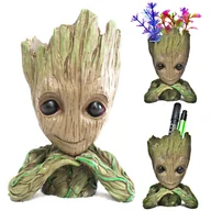 Przyborniki na biurko - Figurka Groot podpierająca się obiema rękami doniczka organizer na biurko - miniaturka - grafika 1