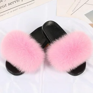 Kapcie damskie z długim futerkiem - Kapcie damskie - miniaturka - grafika 1