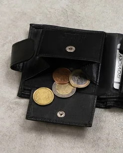 Mały, skórzany portfel męski na zatrzask — Always Wild - Portfele - miniaturka - grafika 7