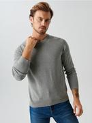 Swetry męskie - Sinsay - Sweter z dekoltem w serek - szary - miniaturka - grafika 1