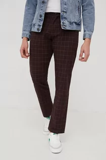 Spodnie męskie - Brixton spodnie męskie kolor bordowy w fasonie chinos - grafika 1