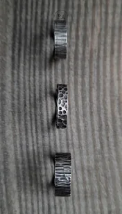 SREBRO masywna obrączka DOTTY oksydowana - Pierścionki - miniaturka - grafika 1